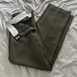Aritzia Effortless Pants in Dark Olive, size 4